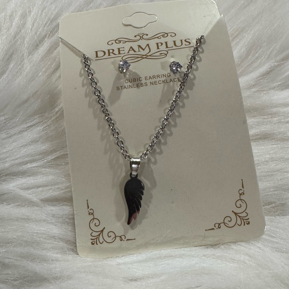 Silver Angel Wing Necklace and Earring Set